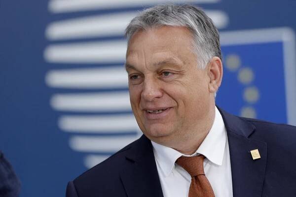 EPP nepotrebuje Orbánove rady v politických či volebných otázkach, tvrdí Weber