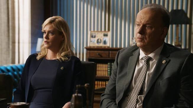 Spravedlnost v krvi - Pod drobnohledem - Z filmu - Abigail Hawk, Robert Clohessy
