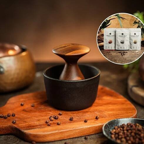 Ruční litinový hmoždíř.pepper..mortar - Výběr pepře: 3x20g - STARTERPACK