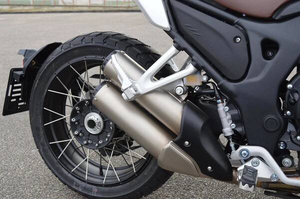 Jawa RVM by Jawa 500 Scrambler