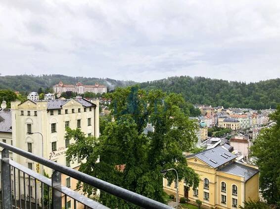Pronájem Byt 2+kk, Na Vyhlídce, Karlovy Vary