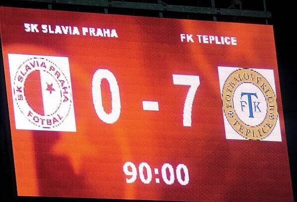 SK Slavia Praha – Wikipedie