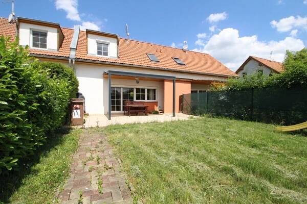 Pronájem domu 96 m², pozemek 59 m², Martinská, Kolín, Středočeský kraj