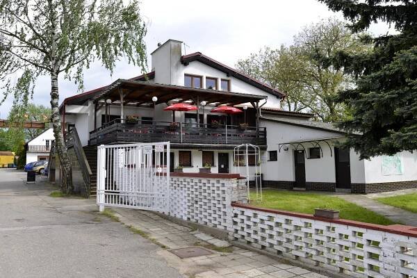 Restaurace Club - Restaurace - Podkrkonoší - Milovice u Hořic