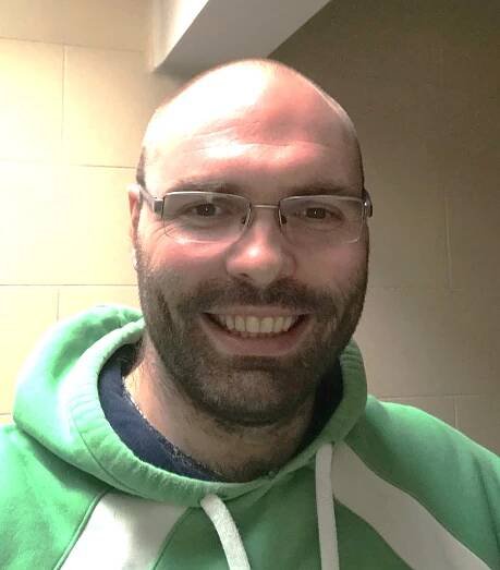 Dr Andrew Scott