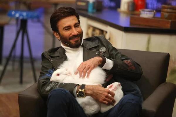First Glimpse: 'Time Out with Ahsan Khan' - Gloss Etc