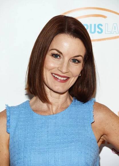 Laura Leighton cherry cola hair