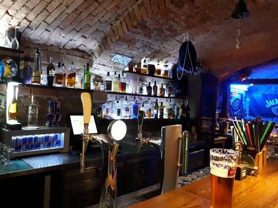 Znouzectnost a Budweis Drunken Bastards - Punkhudba.wz.cz