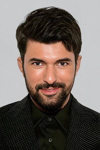 Engin Akyürek herec