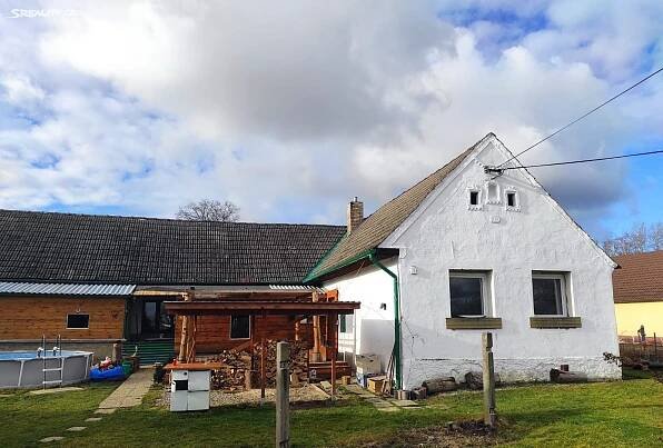 Prodej  rodinného domu 300 m², pozemek 2 306 m², Domanín, okres Jindřichův Hradec