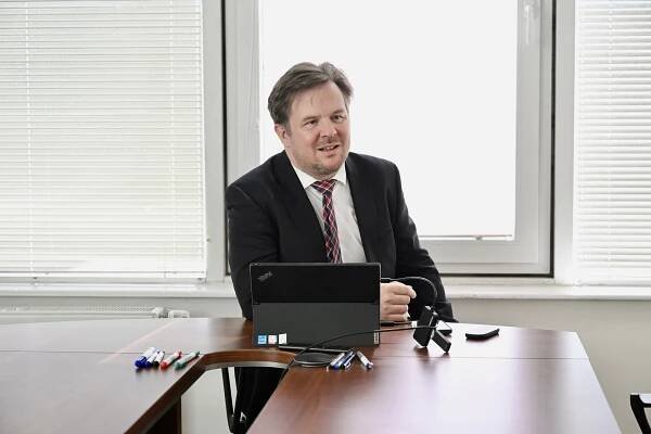 Nechceme vychovávat další generace lidí na dávkách, říká šéf Úřadu práce