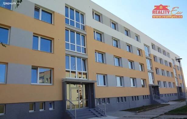 Pronájem bytu 2+1 52 m², Česká, Bruntál