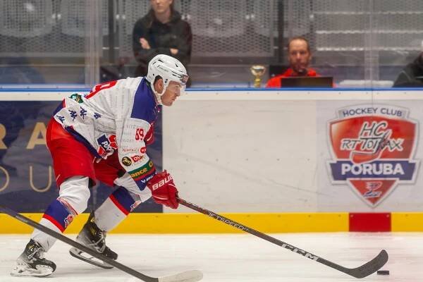 SEZONA 2024/2025: Rory Herrman uspěl na try-outu, rozšíří A-tým HC RT TORAX Poruba 2011