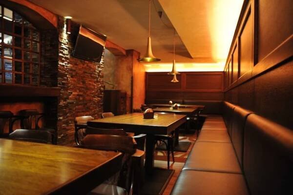 LED osvětlení restaurace Kocour Pub Brno | Belightled.cz