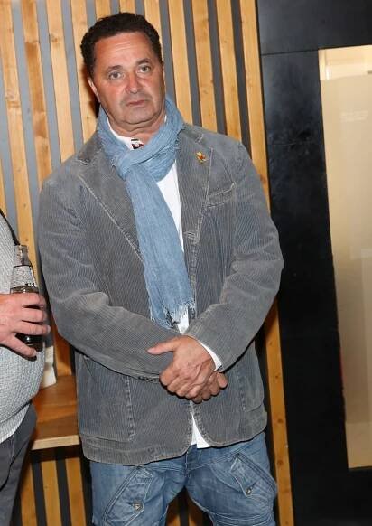 Martin Dejdar si vyzkoušel práci filmového producenta. Z téhle zkušenosti mu zbyly dluhy, které splácel několik let. 