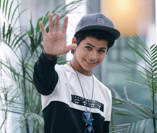 Siddharth Nigam Wallpaper