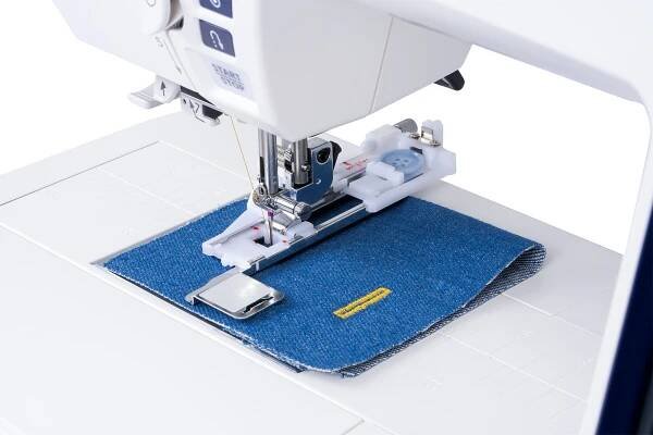 Janome Skyline S7 Anniversary Edition - Image 16