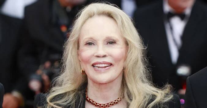 Money Dearest! Find Out Faye Dunaway's Net Worth on Her 84th Birthday