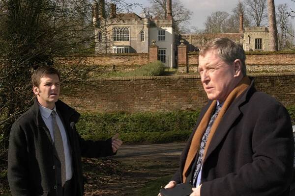 Vraždy v Midsomeru - Duchové mrtvých - Z filmu - Jason Hughes, John Nettles