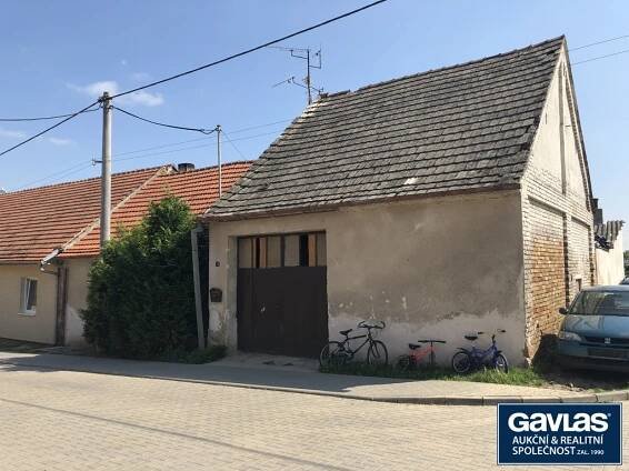 Prodej RD 3+1, obec Uherčice, okr. Břeclav, 349m² | GAVLAS, spol. s r.o.