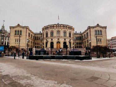 Budova parlamentu - Oslo