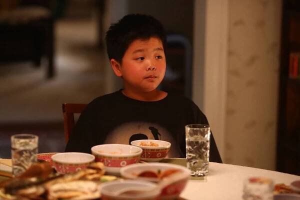 Huangovi v Americe - Pilot - Z filmu - Hudson Yang