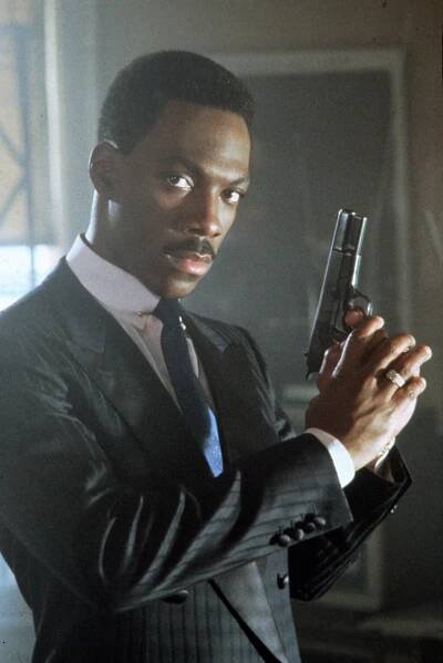 Detektiv Axel Foley zamotal pořádně hlavu zločincům i policajtům v Beverly Hills