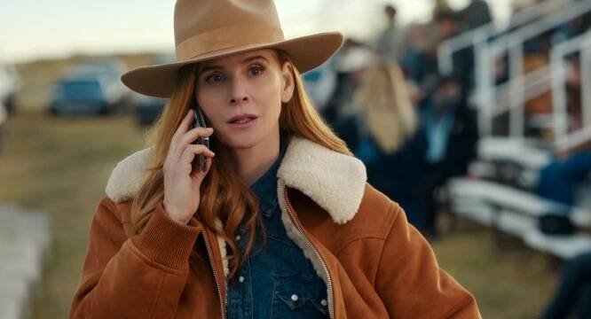 Why We Need More Katherine Walter (and Sarah Rafferty) in The Walter Boys Season 3 17
