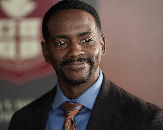 A Million Little Things - School Ties - Z filmu - Keith Robinson