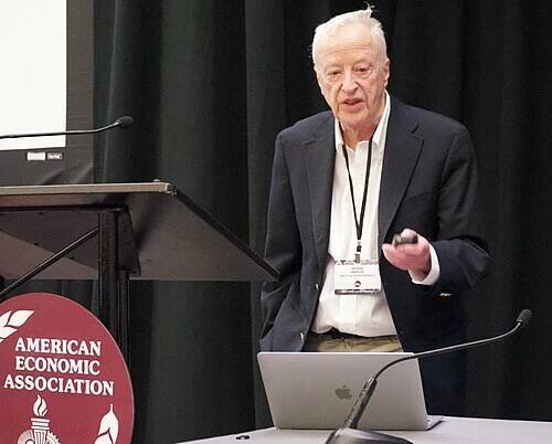 George Akerlof - Wikipedia