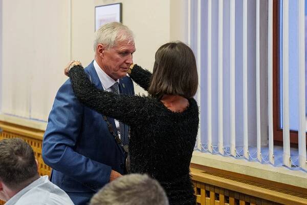 Chomutov si zvolil nového primátora. Město nyní povede Milan Petrilák