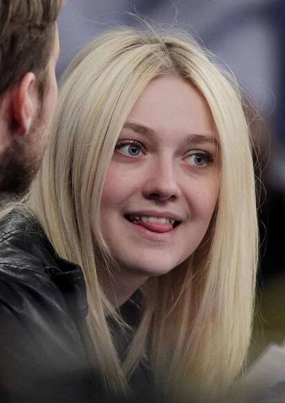 Images of Dakota Fanning | 777x1100