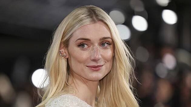 Elizabeth Debicki na premiéře finále seriálu Koruna (Londýn, 5. prosince 2023)