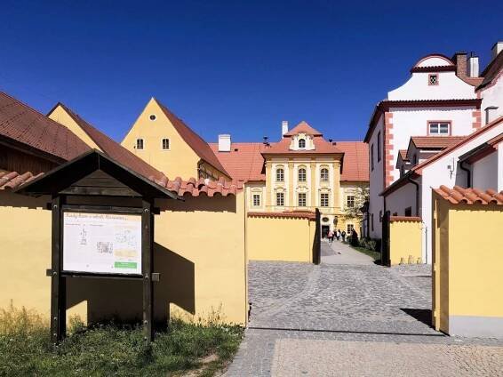 Kulturní letní představení v Borovanech u Českých Budějovic | Třeboň a okolí - Třeboňsko.cz