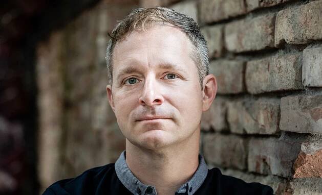 Robert Vlach Interview: The Freelance Way