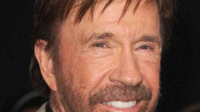 Chuck Norris oslavil 85. narozeniny.