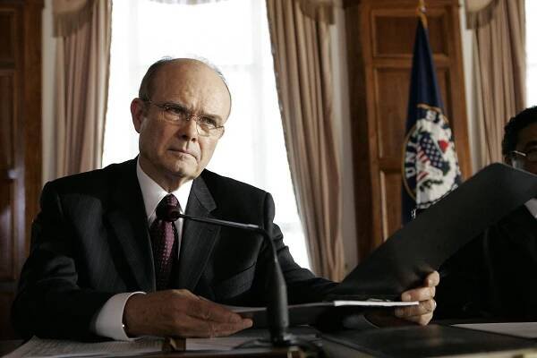 24 hodin - Day 7: 8:00 a.m.-9:00 a.m. - Z filmu - Kurtwood Smith