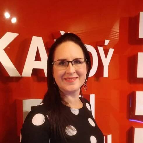 Lupénka může postihovat celý organismus. To znamená,  že je nejen na kůži,  ale i v celém těle včetně kloubního systému,  upozorňuje zdravotní sestra Gabriela Doleželová | foto: Patricie Strouhalová,  Český rozhlas