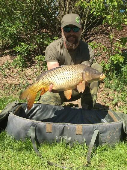 AnglingTackle - MIDDY | YUKI Competition | YUKI-SEAGUAR | HJG-DRESCHER| RINGERS
