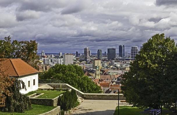 Bratislava – Off to Slovakia! – PHOTOTOUR 4 YOU