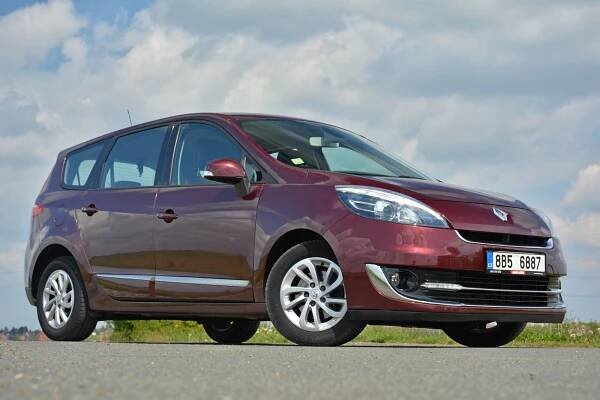 Renault Scénic? Možná nejlepší MPV na trhu ojetin, jen vybírejte obezřetně a dodržujte několik zásad