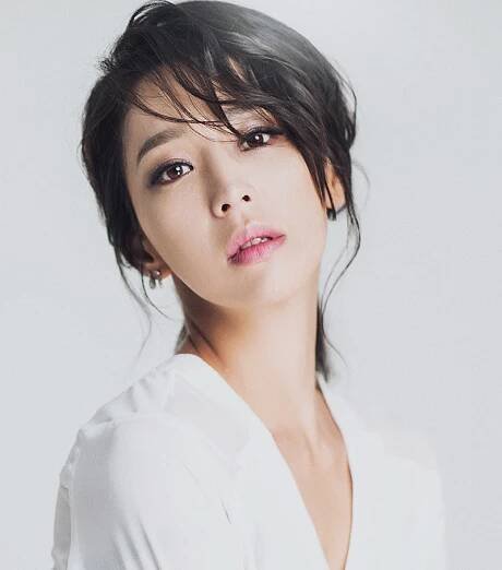 Han Go-Eun-p001.jpg