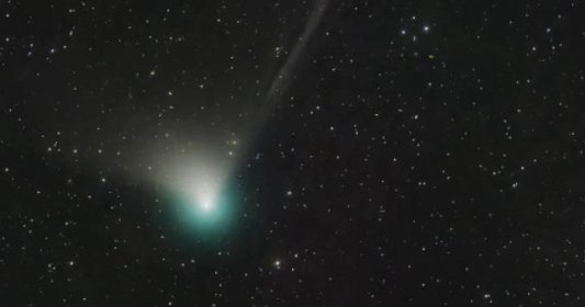Kolem Země poletí „zelená kometa“. Naposledy ji viděli Neandrtálci - Echo24.cz