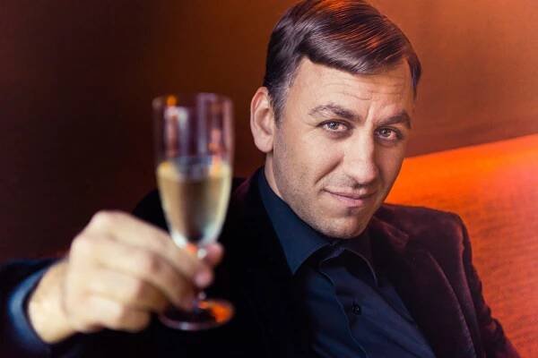 Galerie – Cem Ali Gültekin Schauspieler & Comedian