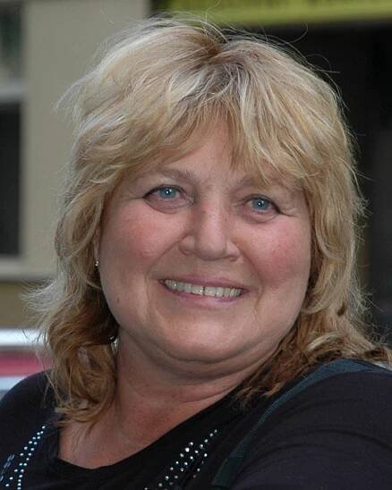 Soubor:Alena Vykulilová (2012).jpg – Wikipedie