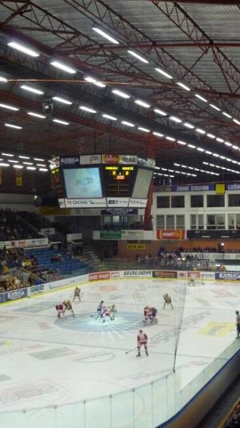 Zimní stadion