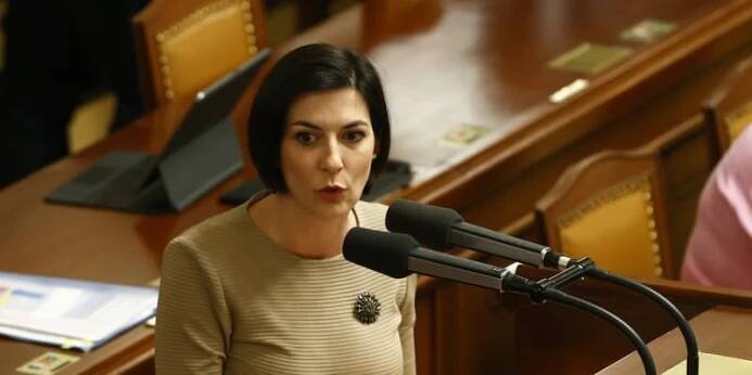 Manžela si vzala v roce 2016.
