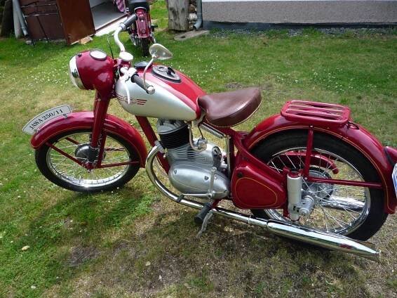 1954 Jawa 250 typ 11 Pérák benzín