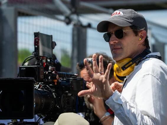F1 director Joseph Kosinski has an update on Top Gun 3
