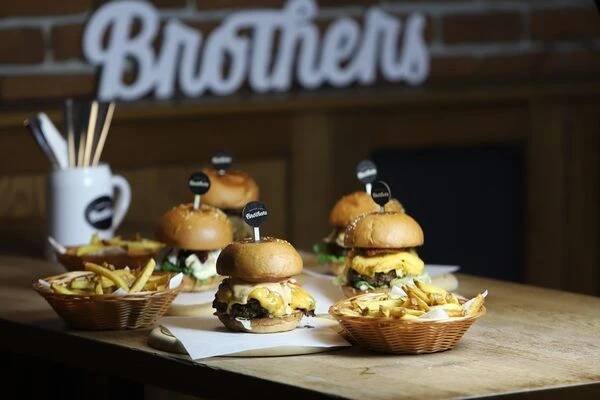 Burger & Beer Brothers foto 1